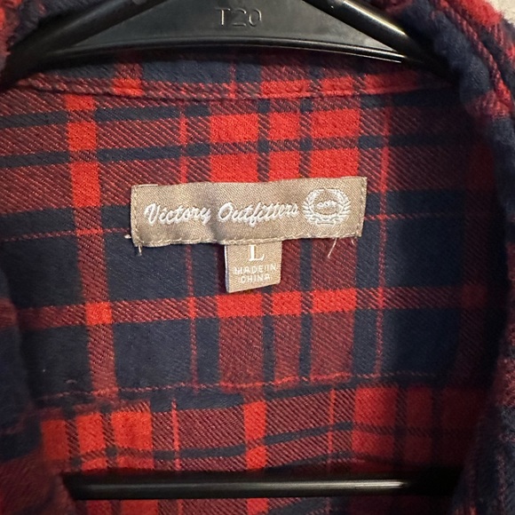 Victory outfitters flannel - Picture 2 of 3